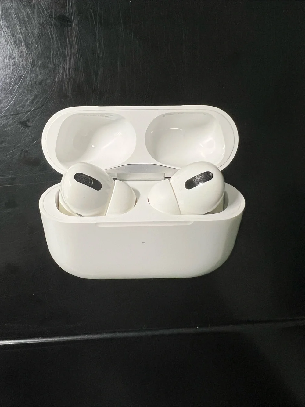 Apple AirPods Pro (1st Generation) Model A2084